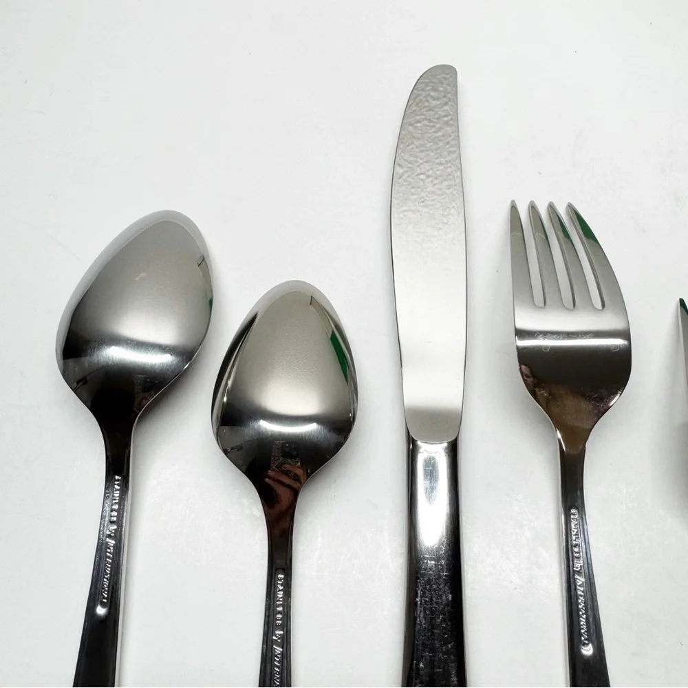 Vintage International Stainless Serenata 5 Piece Single Serve Flatware Set
